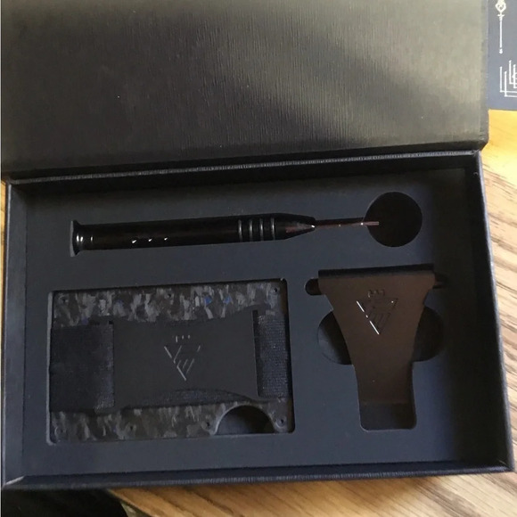 Prestige RFID Wallet for Men - Picture 2 of 4